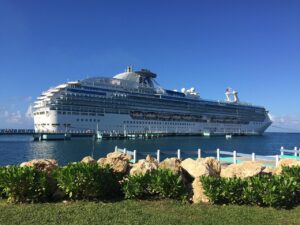 cruise, scenic, travel, vacation, ship, tourism, cruise ship, getaway, relaxation.